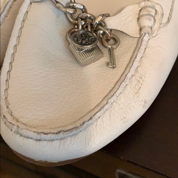 Really comfortable Michael Kors shoes use - Picture 8 of 8